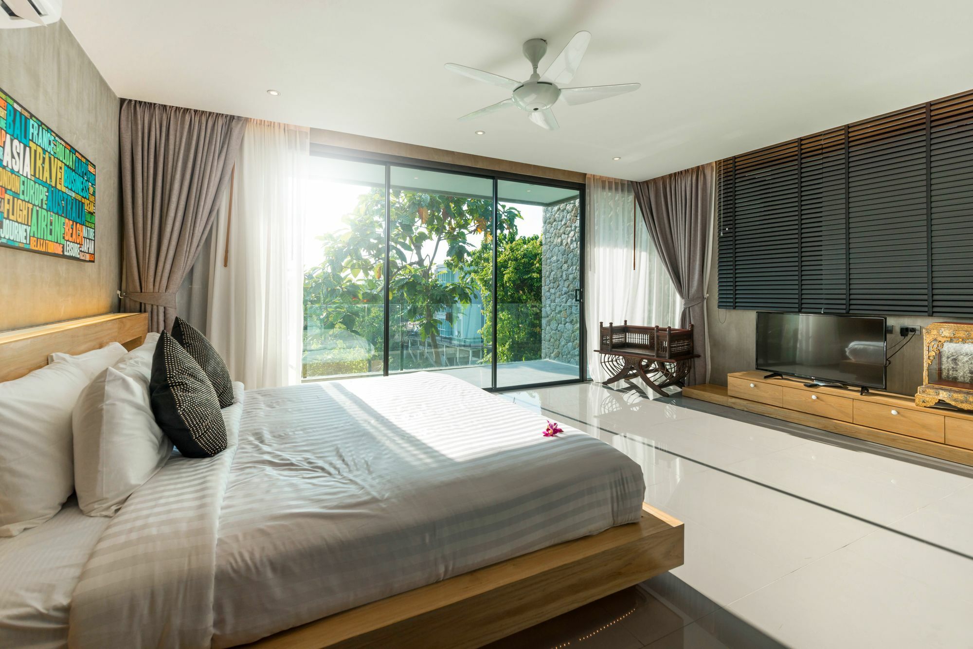Kamala Lake View Villas Praia de Kamala Exterior foto